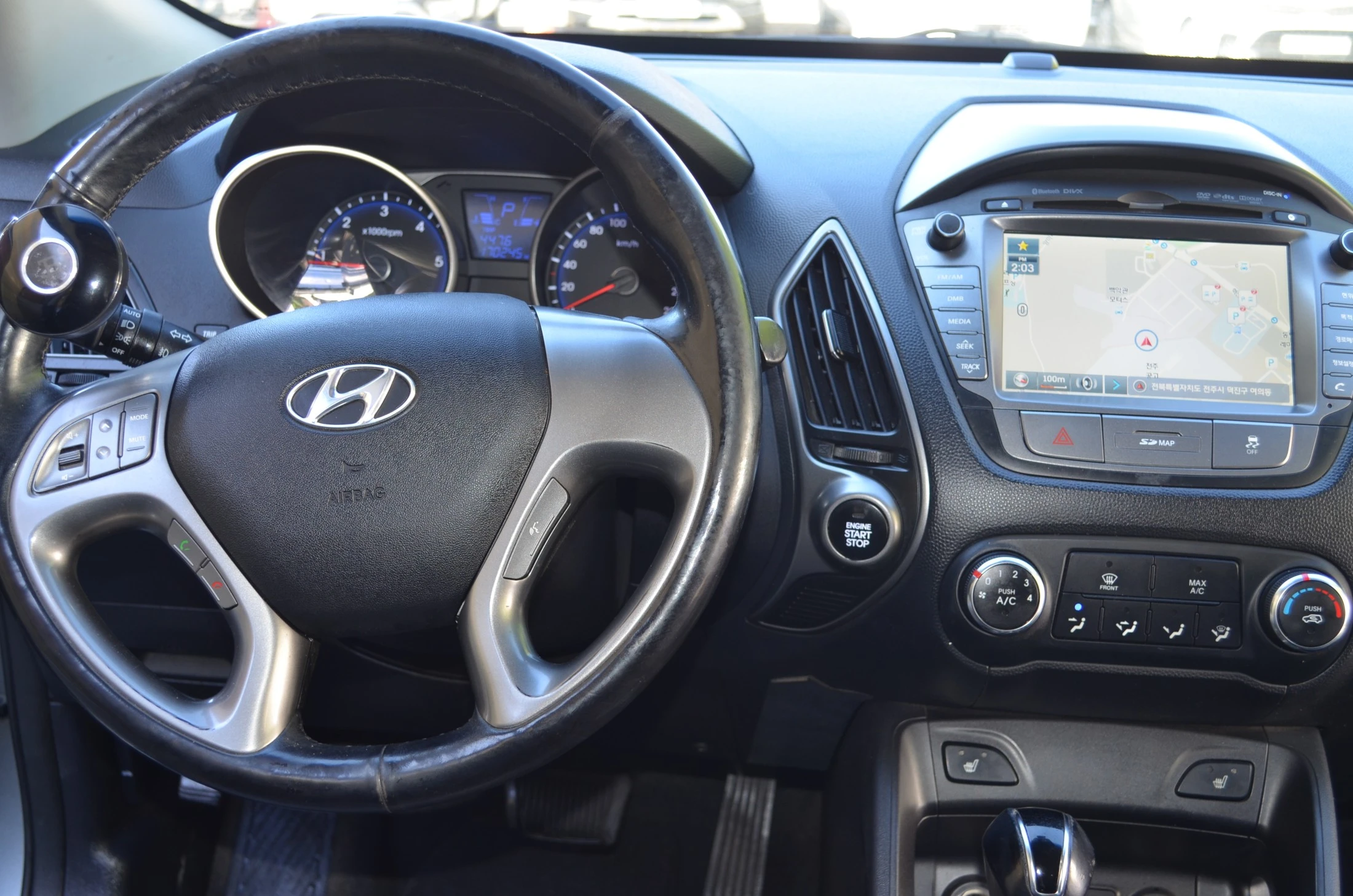 Hyundai Tucson ix, 2014 — фото 18