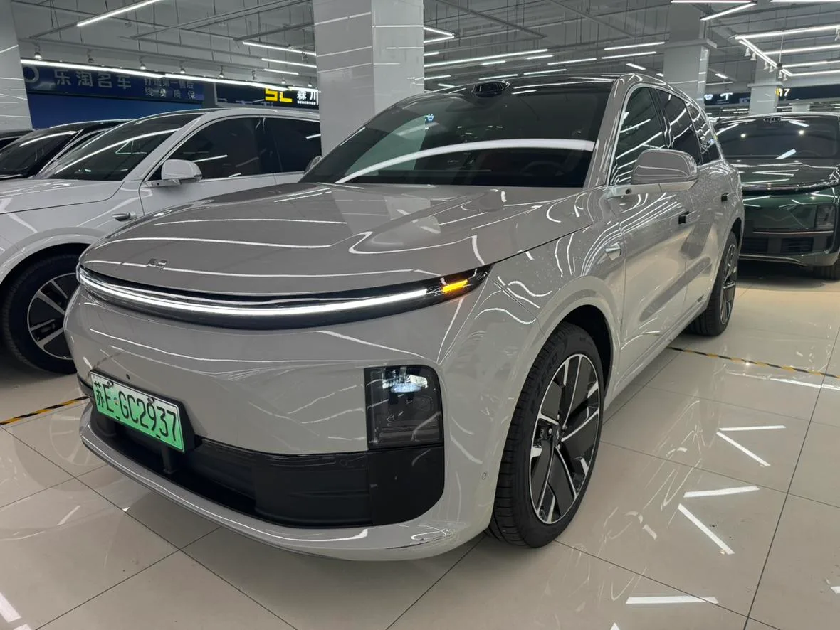Li Auto Ideal L6