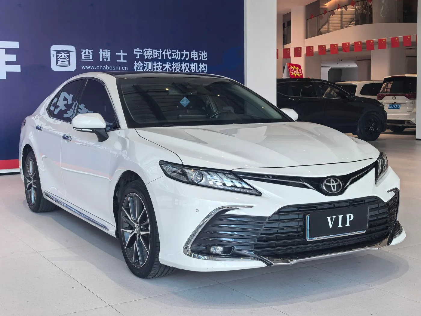 Toyota Camry, 2023 — фото 3