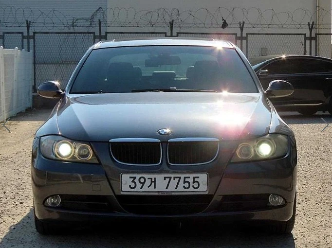 BMW 3-Series E90, 2007 — фото 2