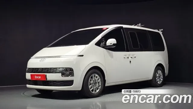 Hyundai The Staria