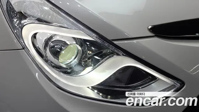 Hyundai Sonata Hybrid, 2012 — фото 22
