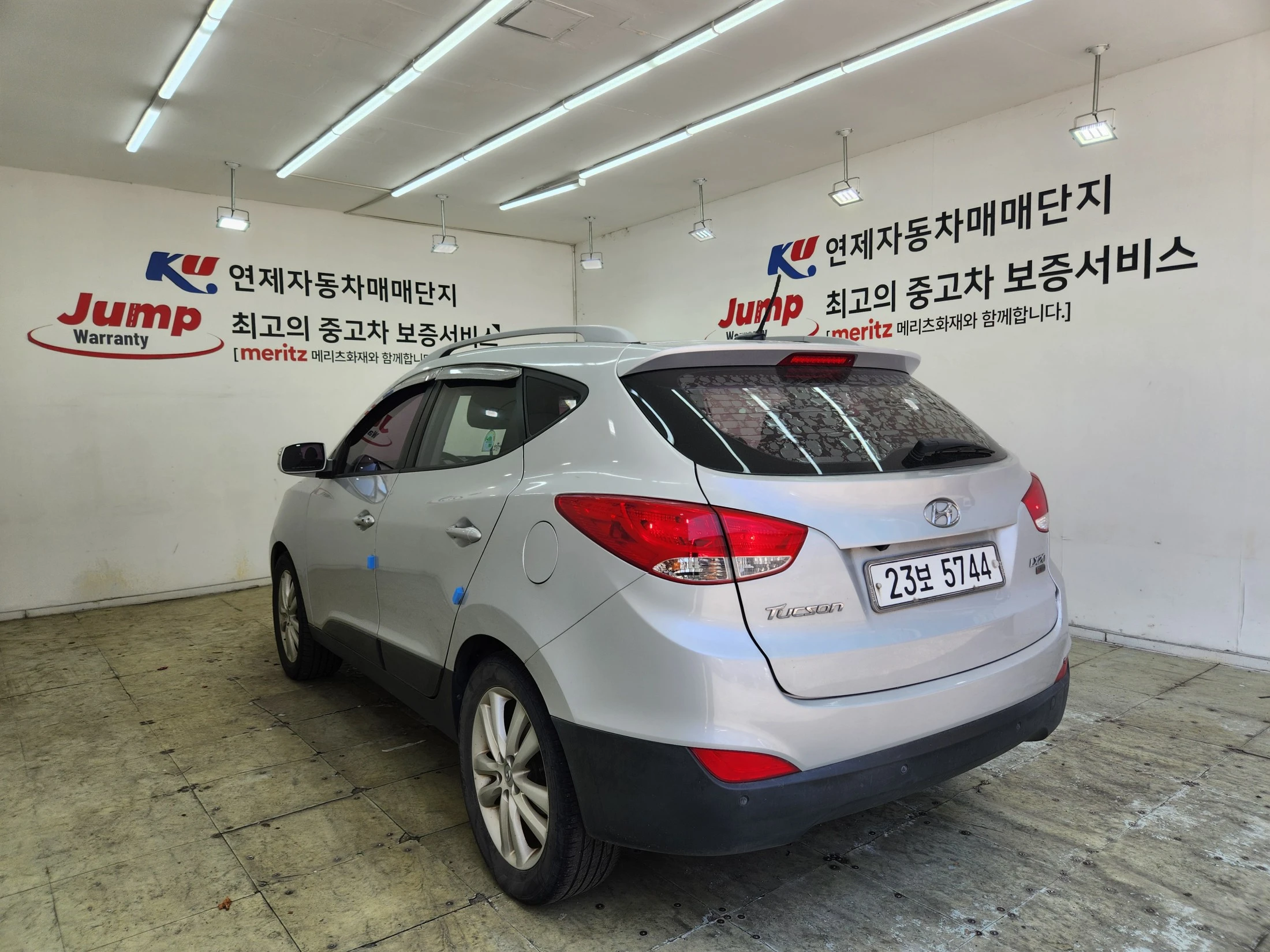 Hyundai Tucson ix, 2011 — фото 11