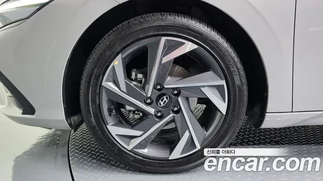Hyundai Avante CN7, 2025 — фото 5