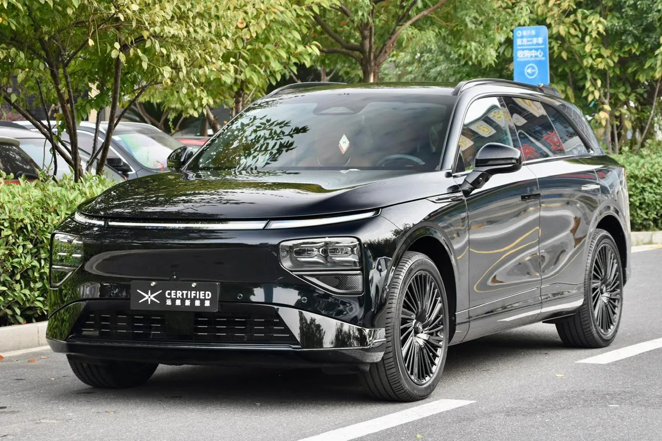 Xpeng G9