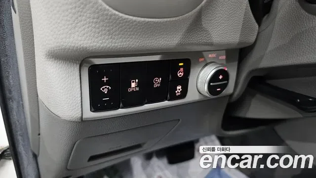 Kia Soul EV, 2015 — фото 18