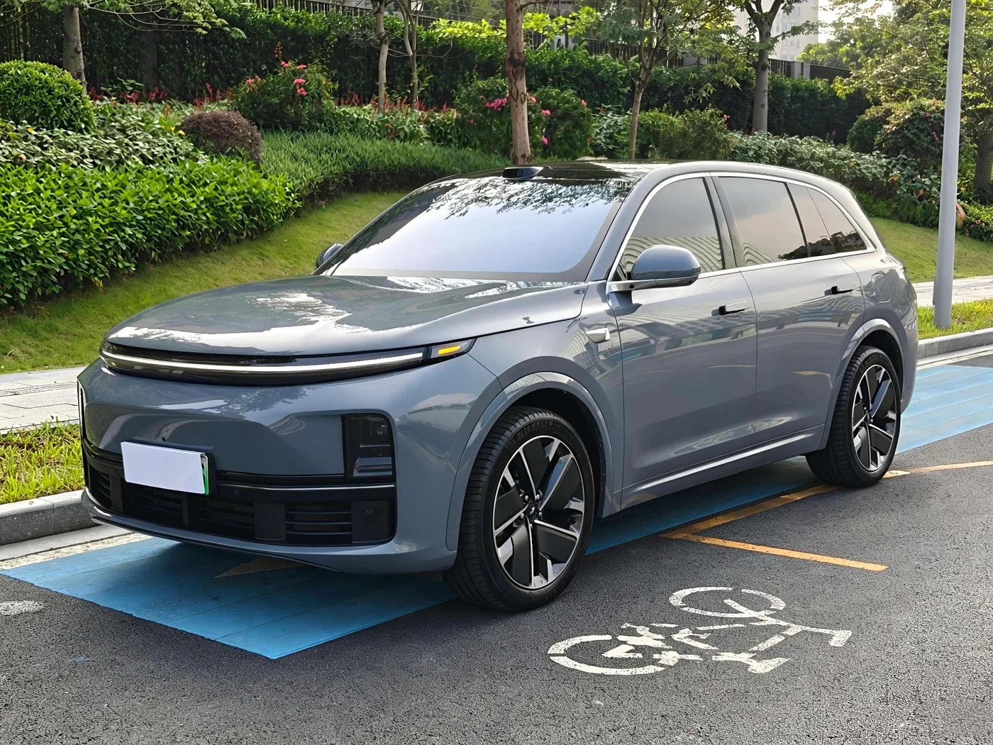 Li Auto Ideal L7