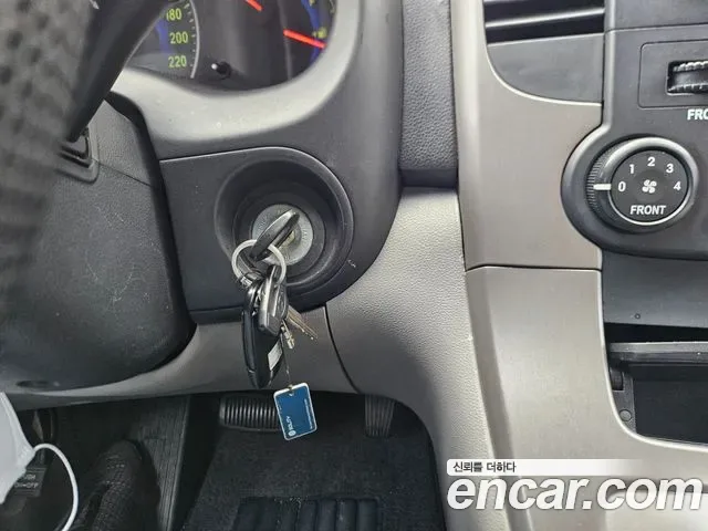 Kia Canival Carnival R, 2010 — фото 11