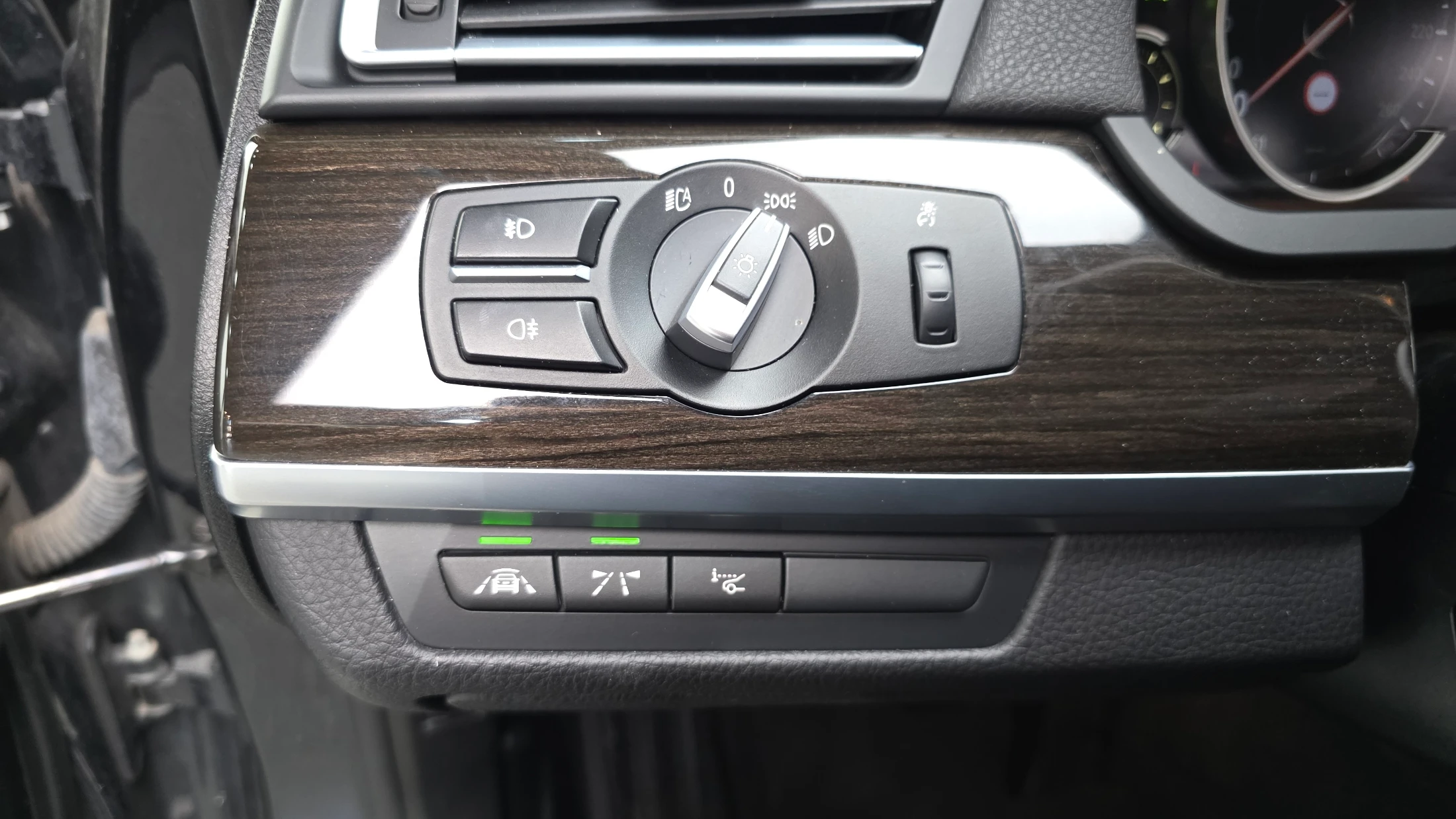BMW 7-Series F01, 2014 — фото 16