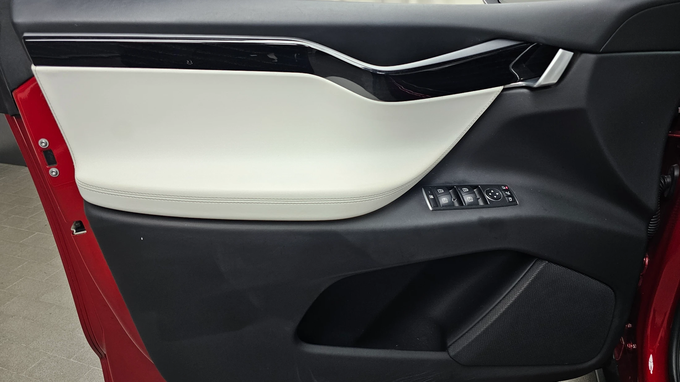 Tesla Model X, 2019 — фото 25