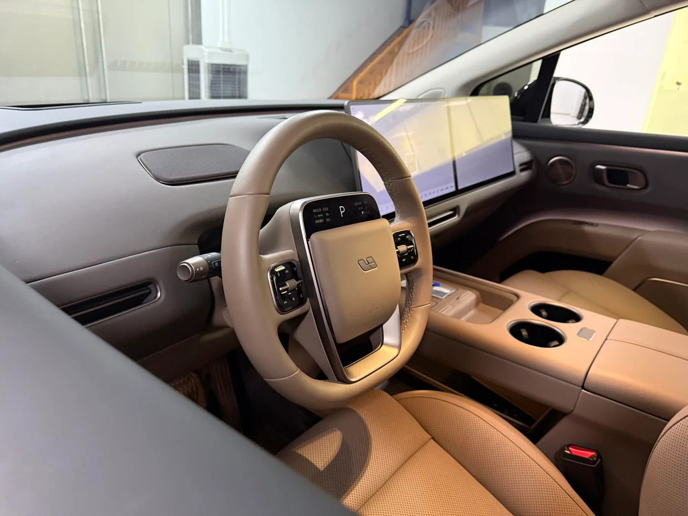 Li Auto ideal i8, 2025 — фото 10
