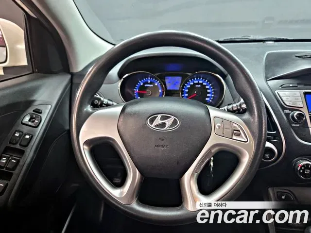Hyundai Tucson ix, 2011 — фото 13