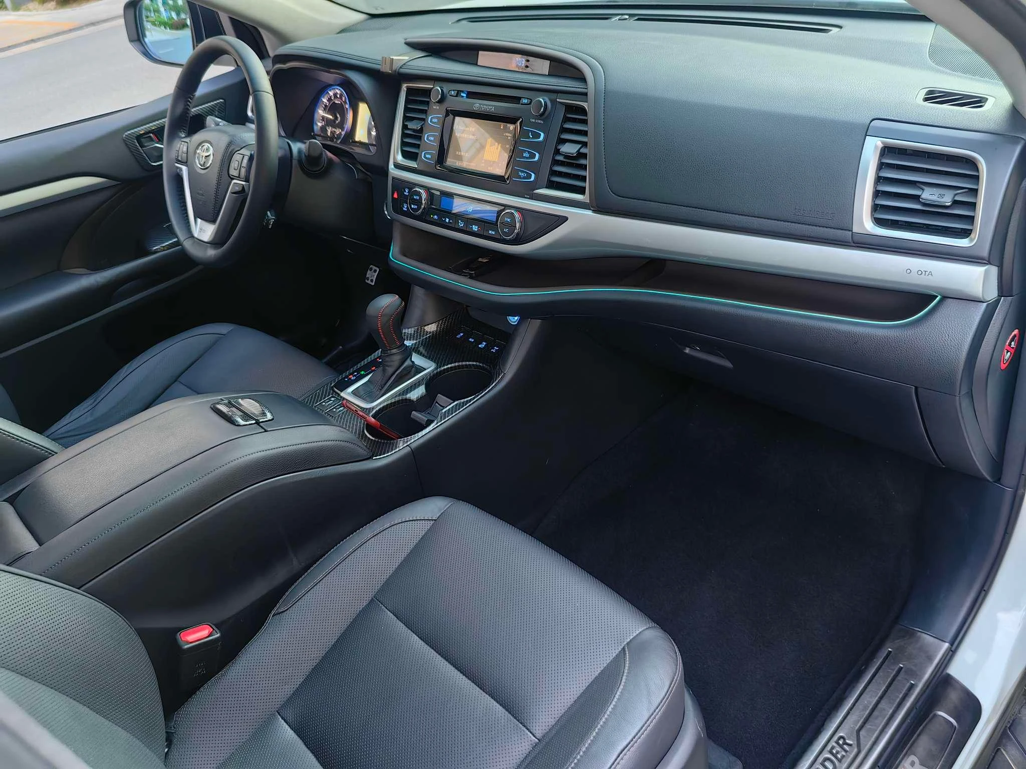 Toyota Highlander, 2015 — фото 18