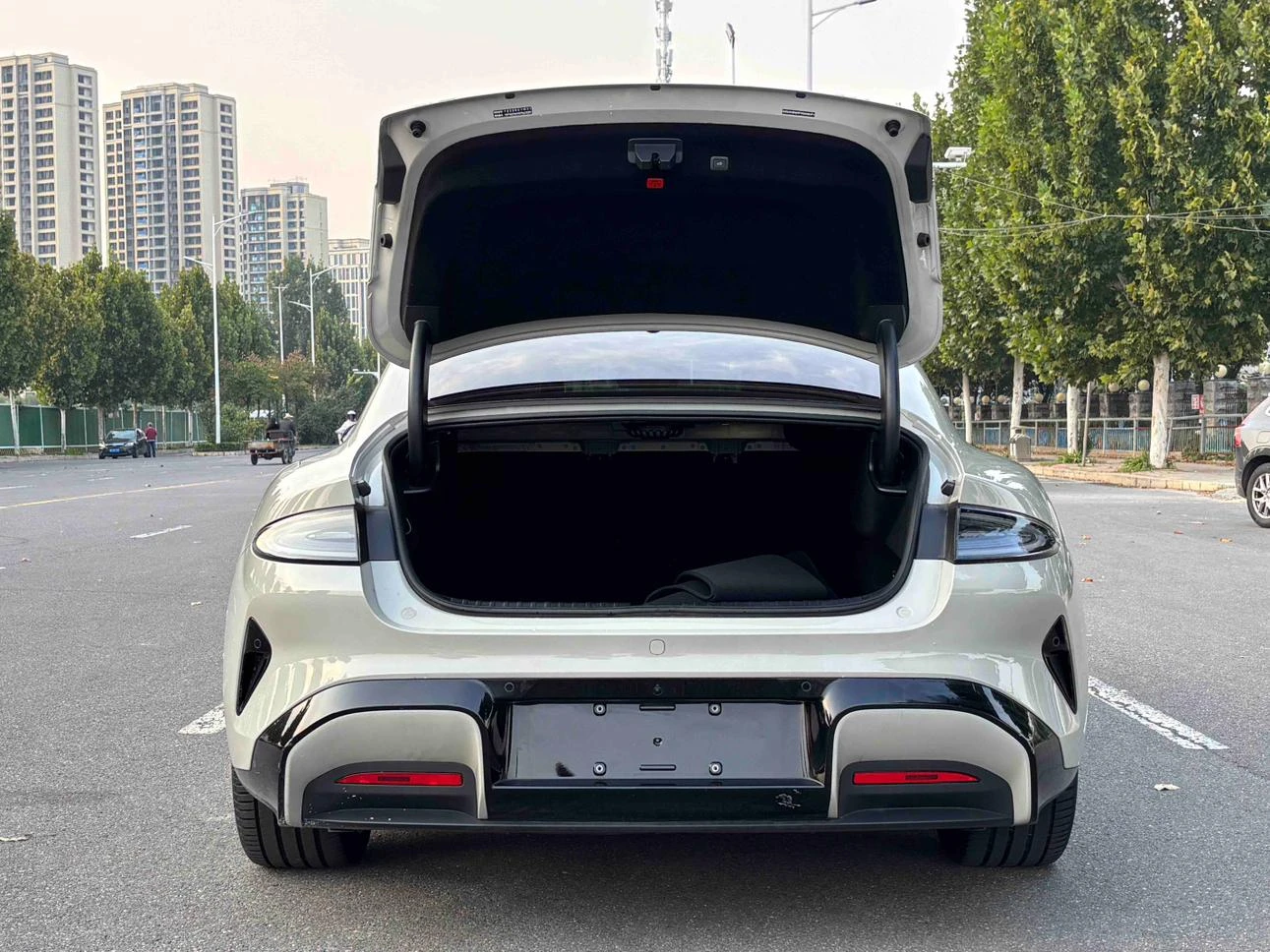 Xiaomi Auto Xiaomi SU7, 2026 — фото 12
