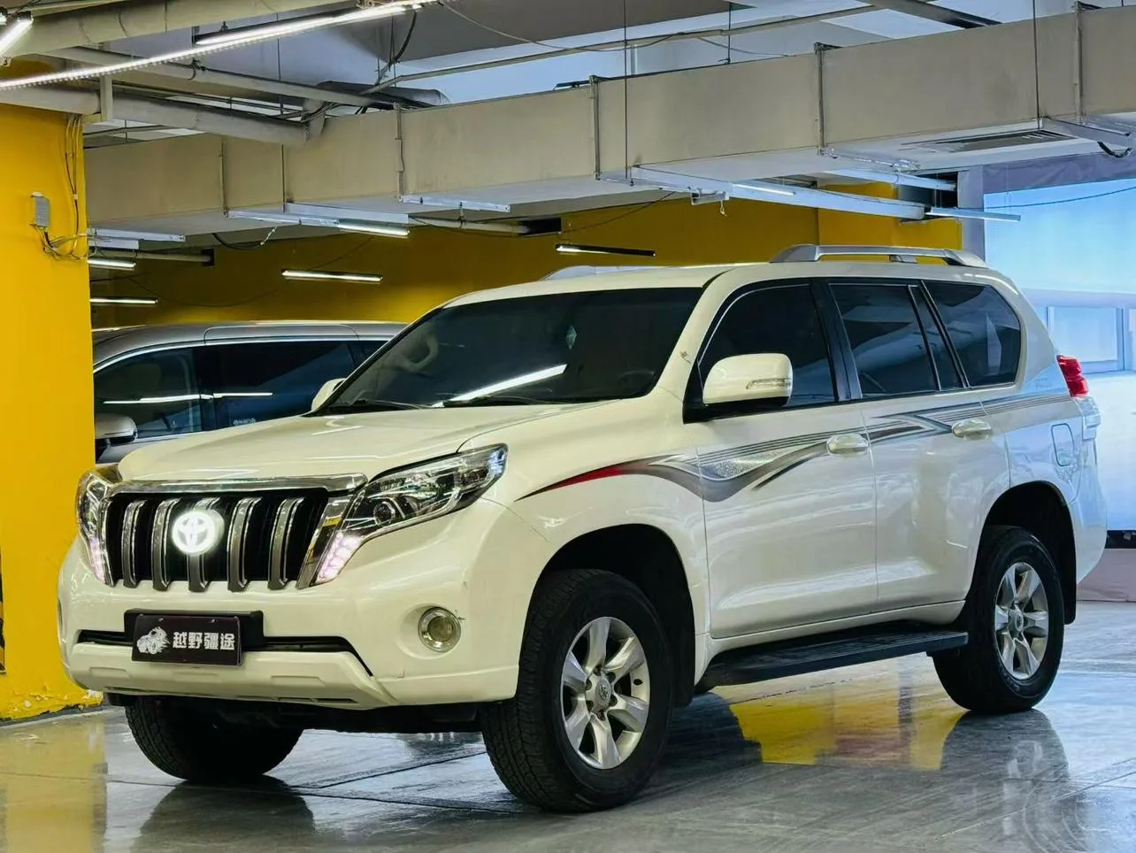 Toyota Prado (imported)