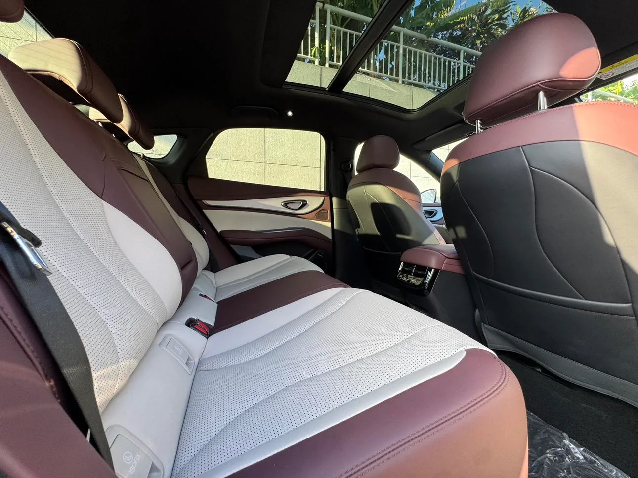 BYD Seal 07DM, 2026 — фото 7