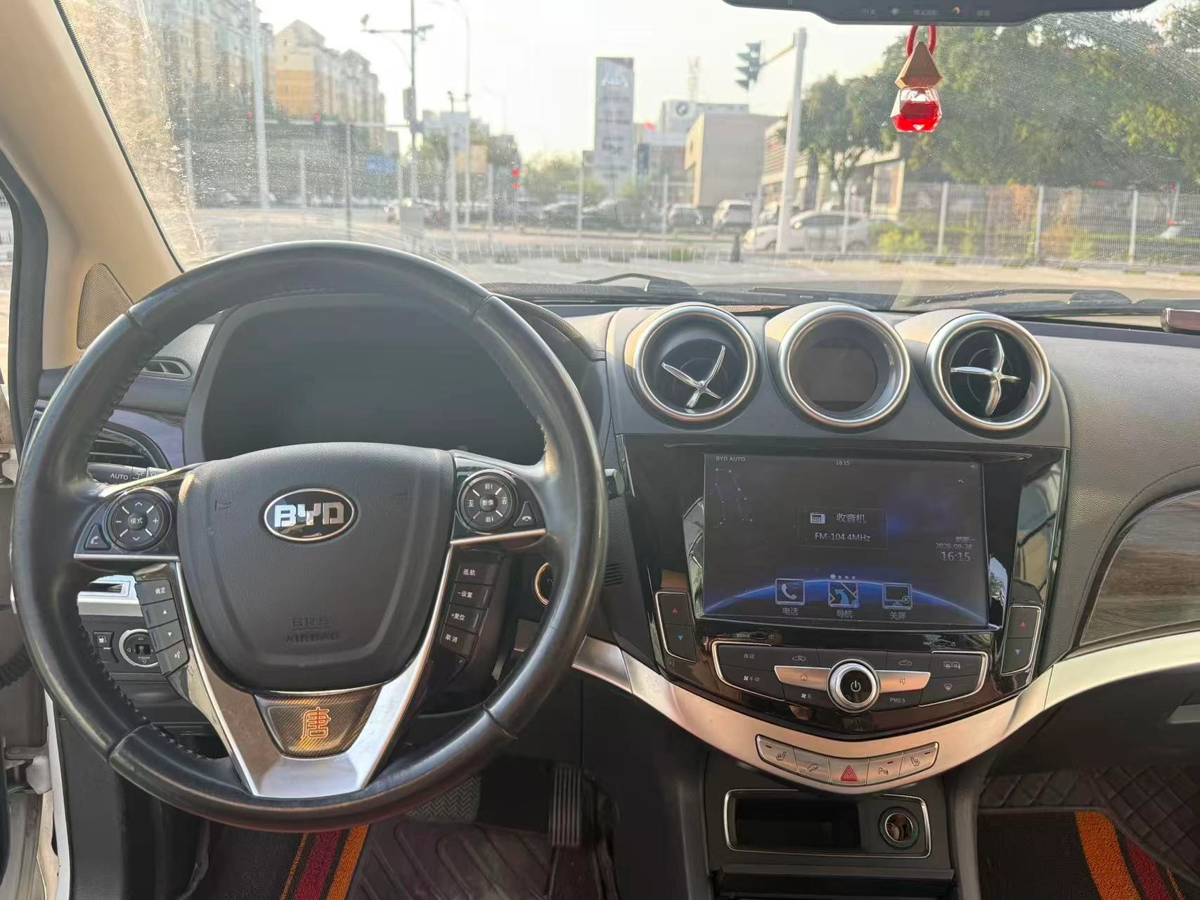 BYD Tang DM, 2015 — фото 17