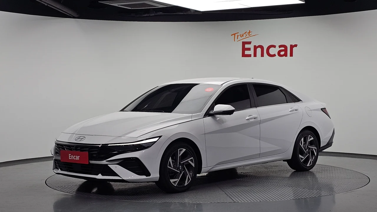 Hyundai Avante CN7