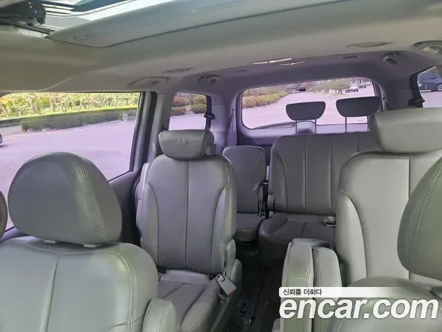 Kia Canival Carnival R, 2012 — фото 18