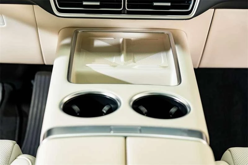 Li Auto Ideal L9, 2025 — фото 16