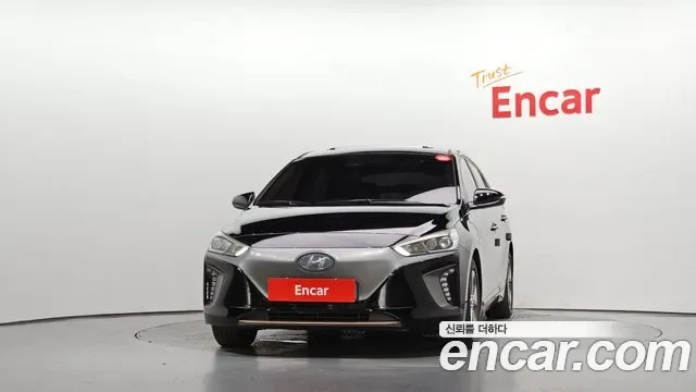 Hyundai Ioniq Ionic Electric, 2016 — фото 2