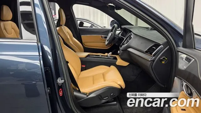 Volvo Xc90, 2022 — фото 11