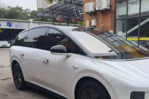 Li Auto ideal i8, 2025 — фото 9