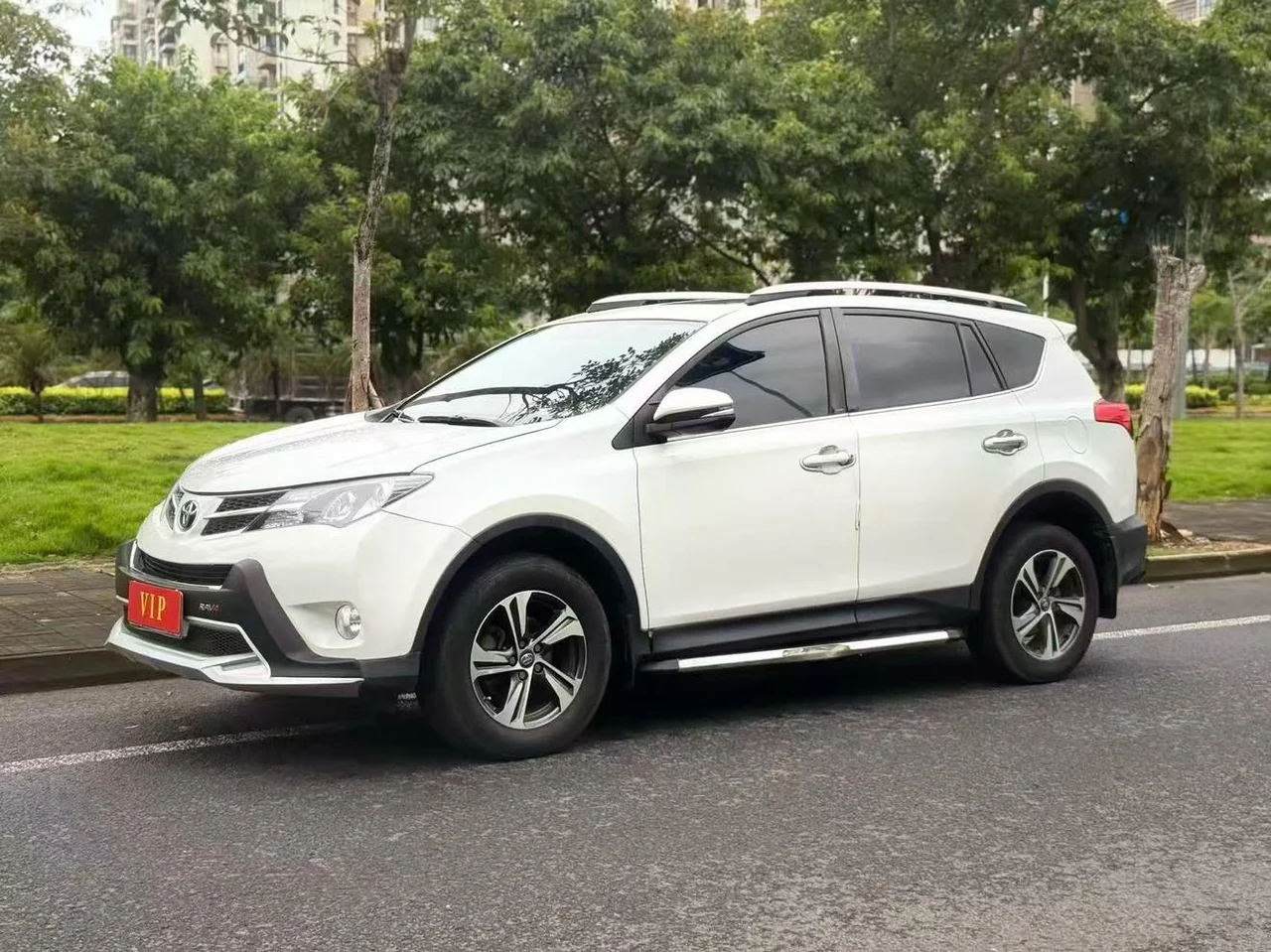 Toyota RAV4 Rongfang