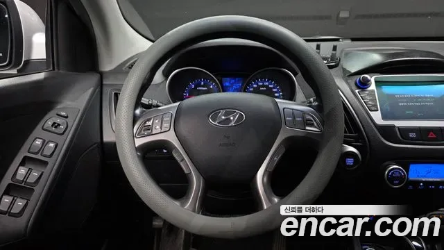 Hyundai Tucson ix, 2013 — фото 13