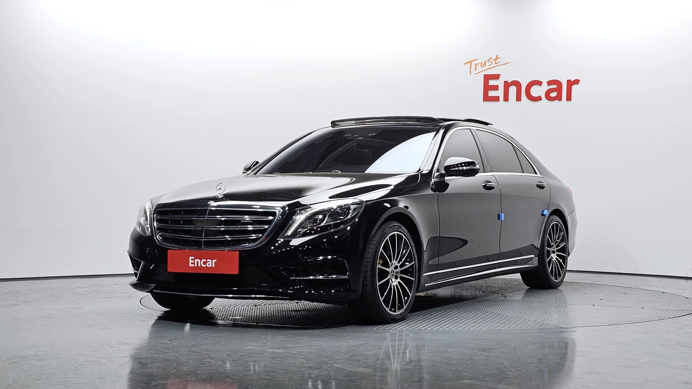 Mercedes-Benz S-Class W222