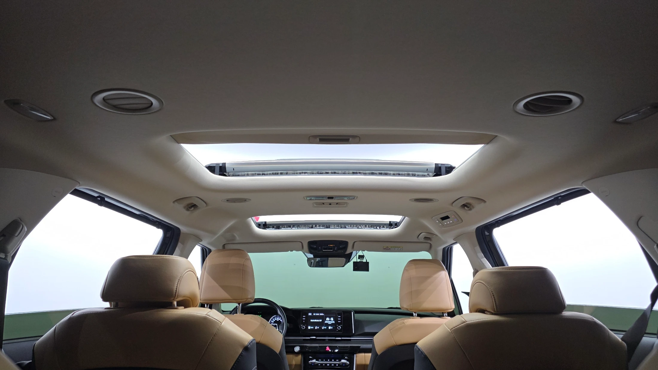 Kia Canival Carnival, 2022 — фото 20