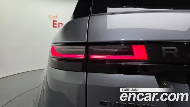 Land Rover Range Rover Evoque, 2026 — фото 19