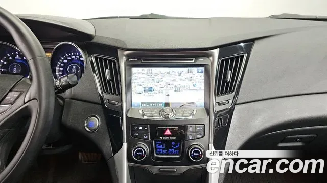 Hyundai Sonata, 2012 — фото 15