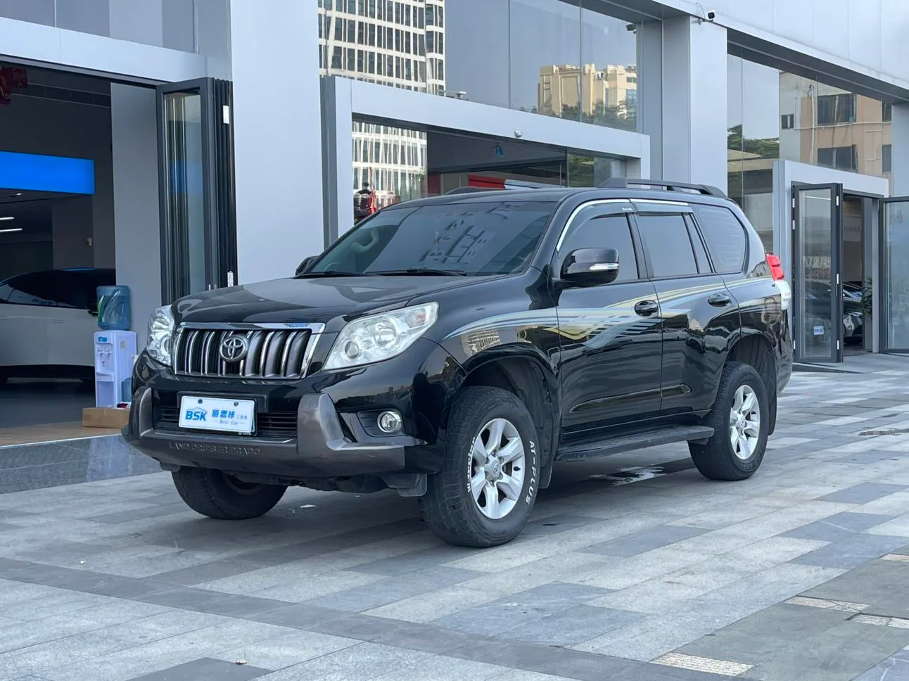 Toyota Prado (imported)