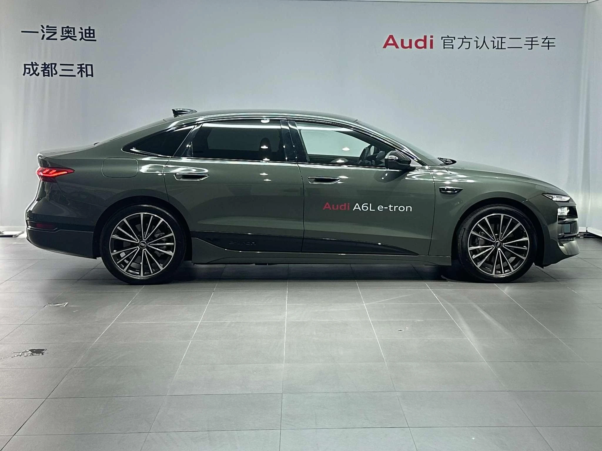 Audi A6L e-tron, 2026 — фото 3