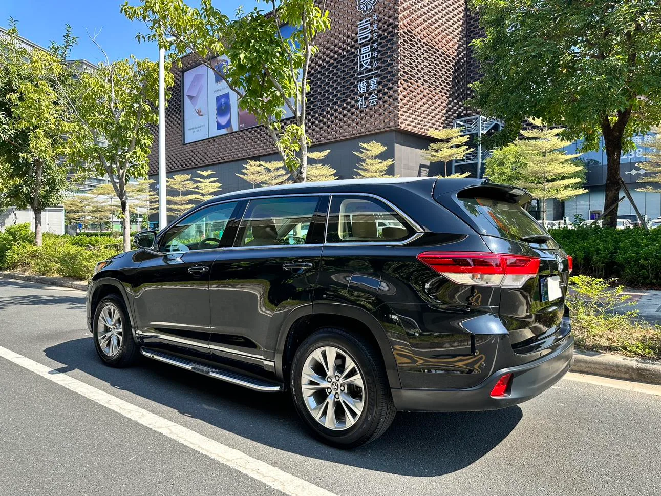 Toyota Highlander, 2021 — фото 18