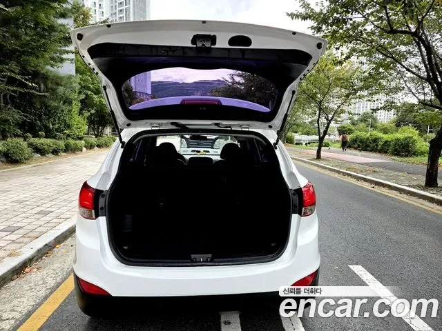 Hyundai Tucson ix, 2013 — фото 9