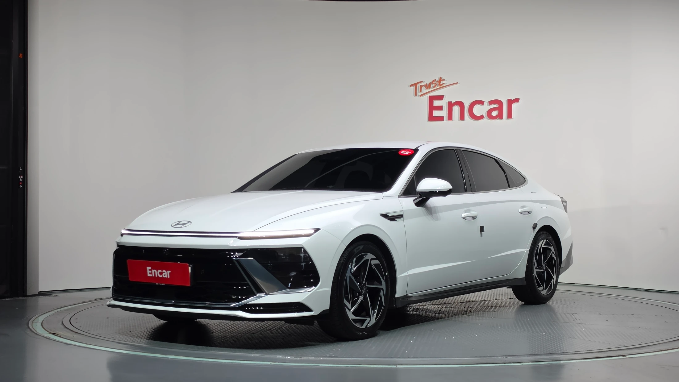 Hyundai Sonata De Edge (DN8)