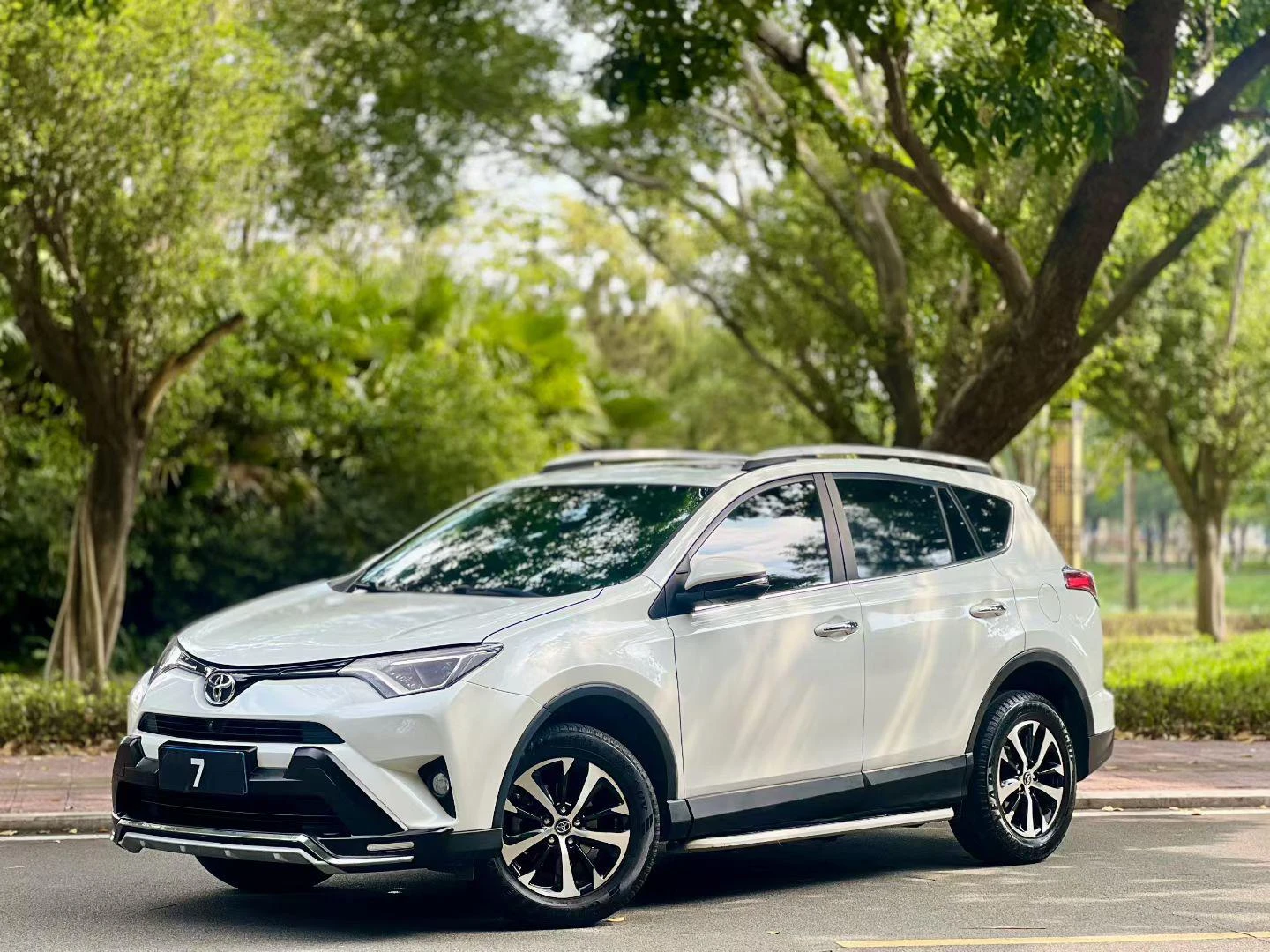 Toyota RAV4 Rongfang