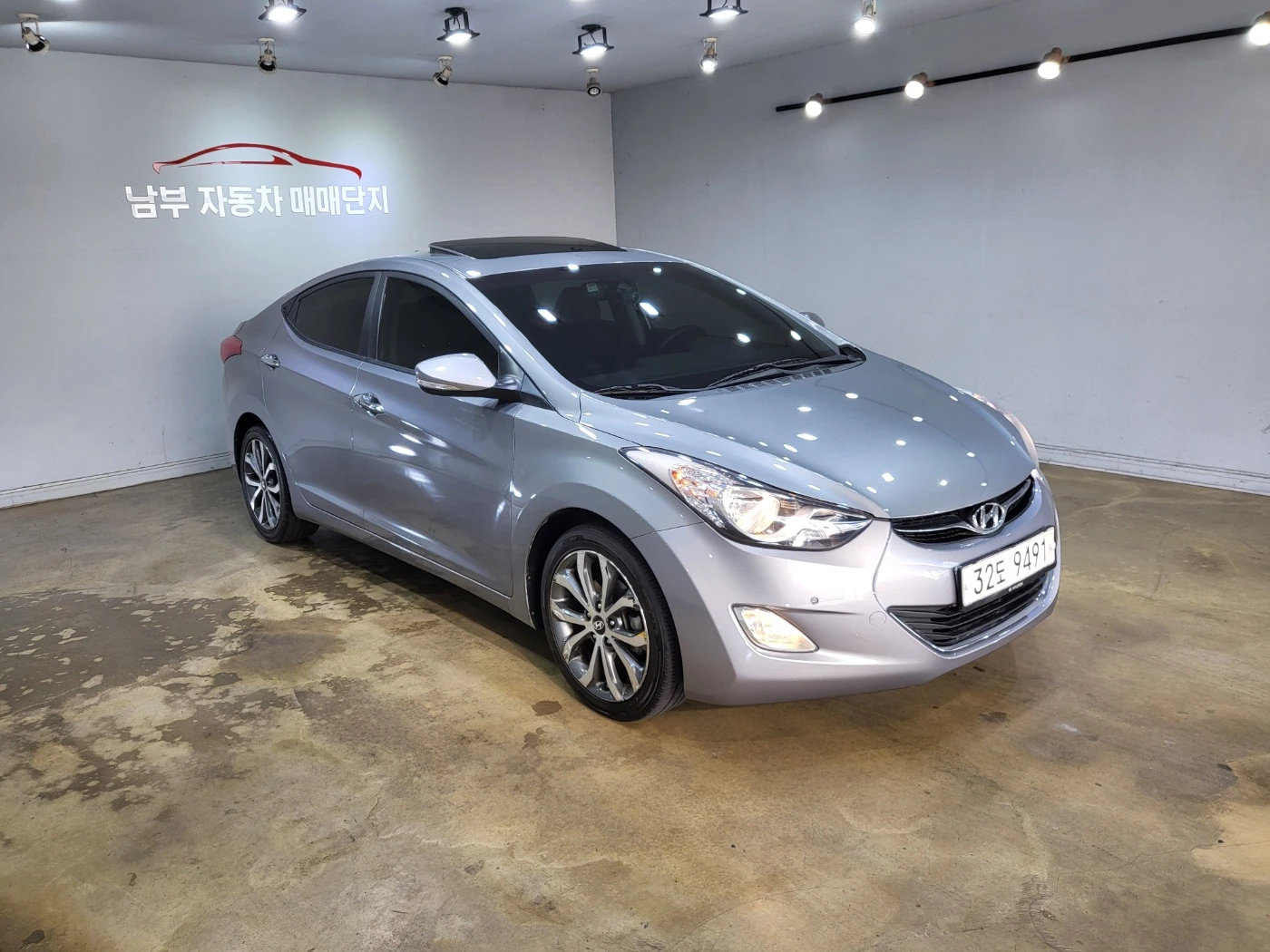 Hyundai Avante MD