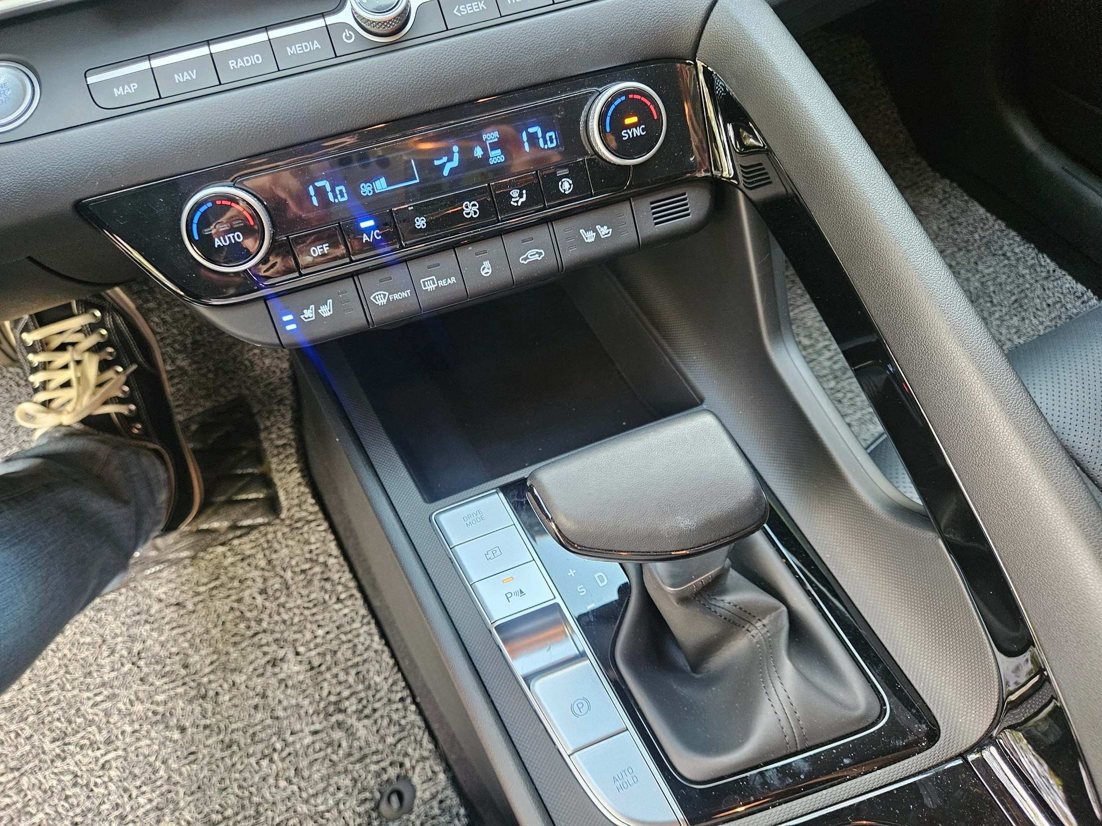 Hyundai Avante CN7, 2024 — фото 18