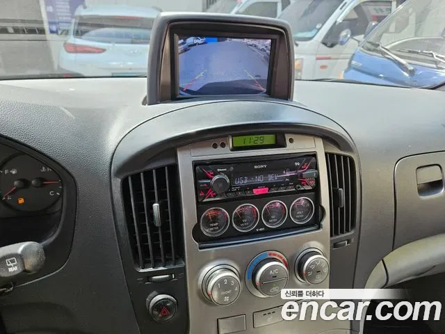 Hyundai Starex Grand Starex, 2012 — фото 19