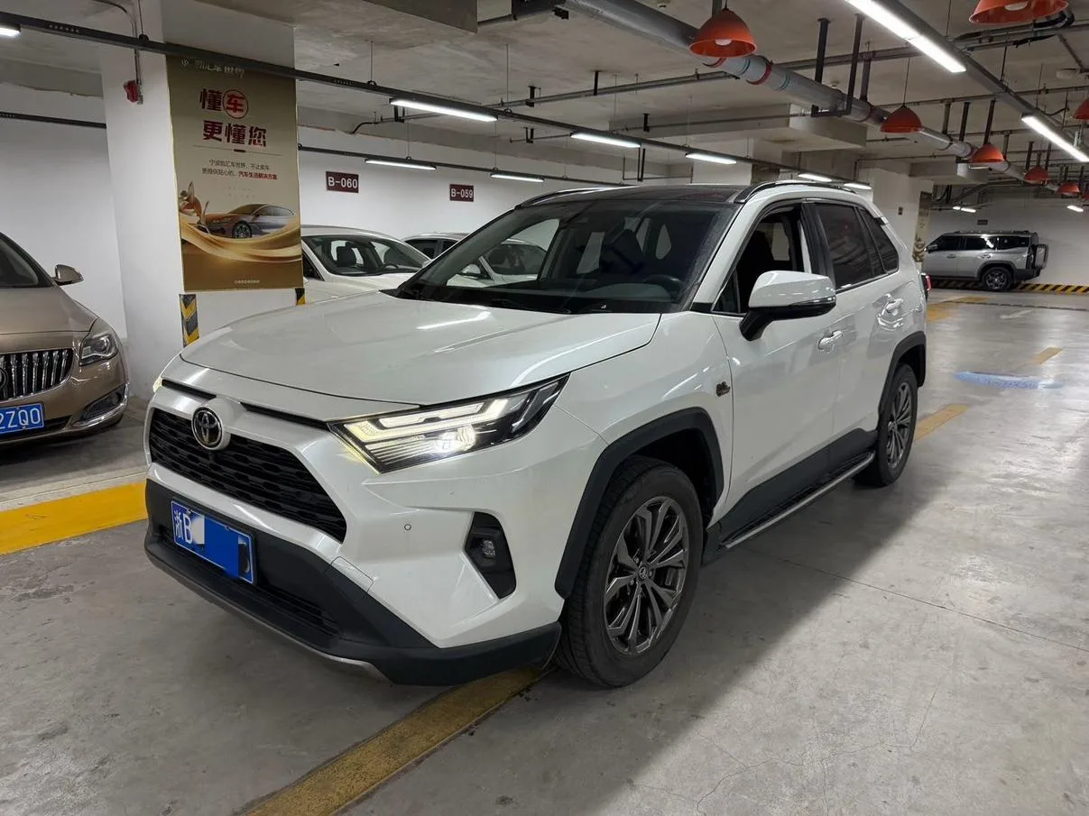 Toyota RAV4 Rongfang