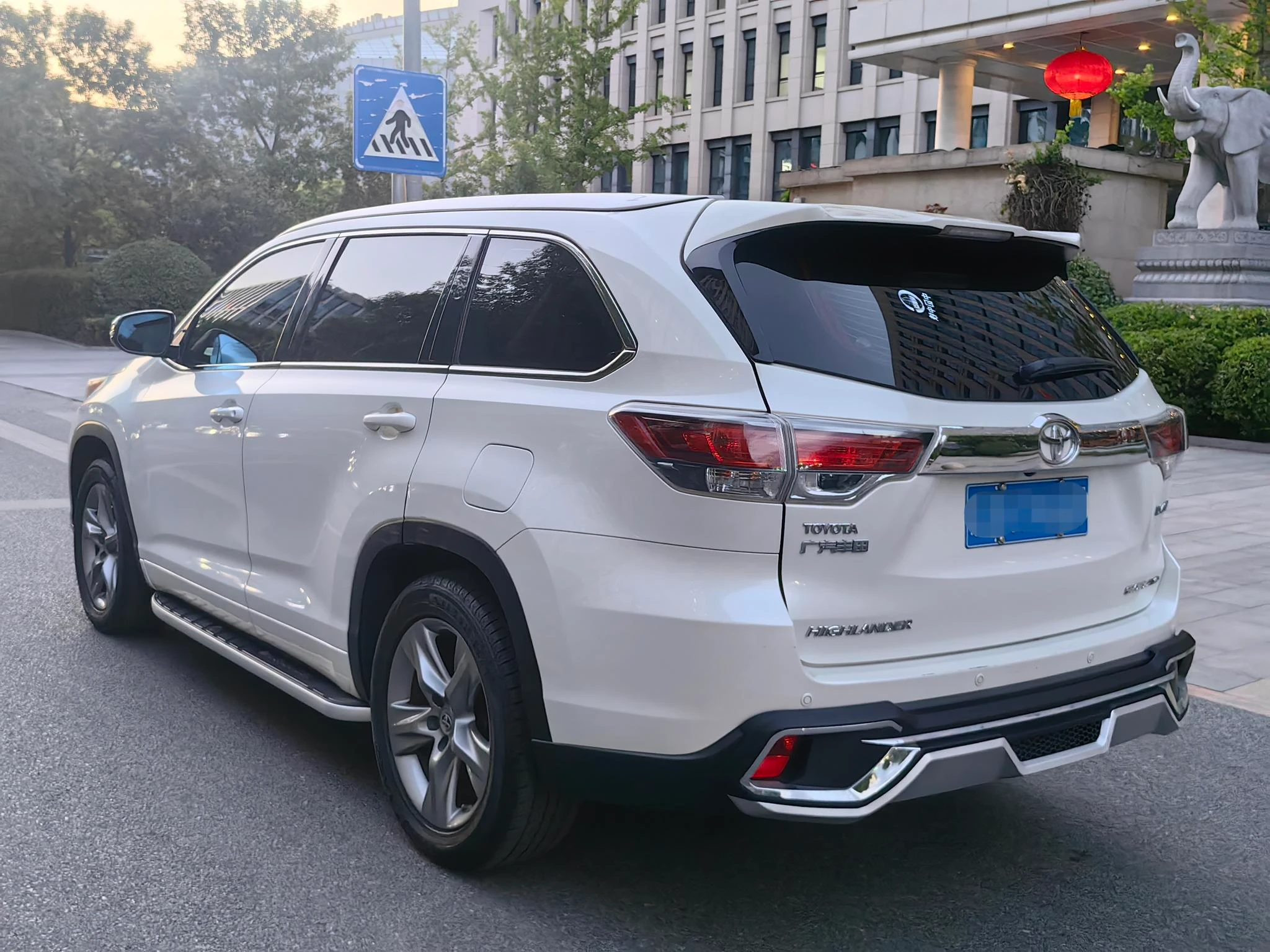 Toyota Highlander, 2015 — фото 2