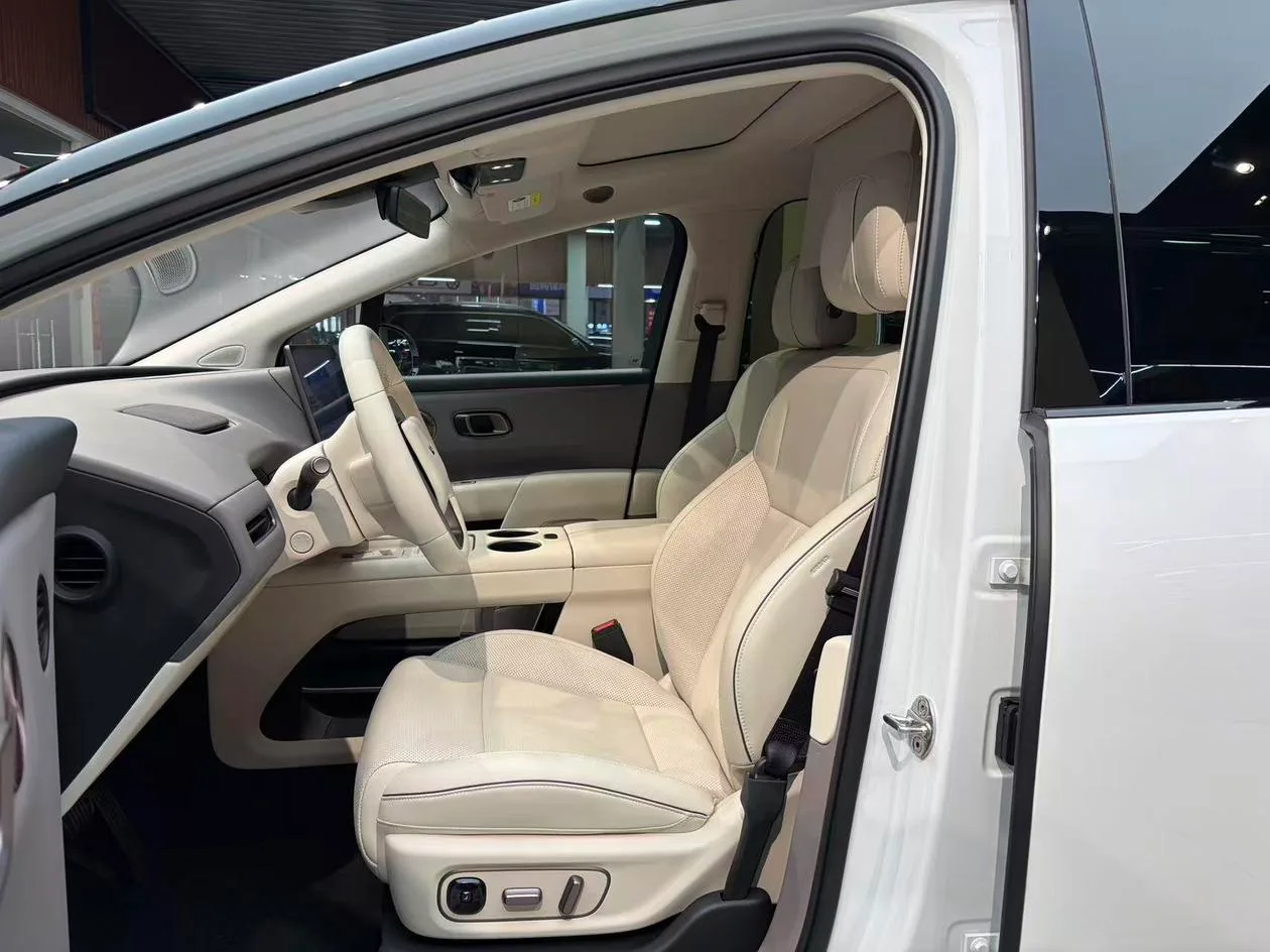 Li Auto ideal i8, 2025 — фото 12