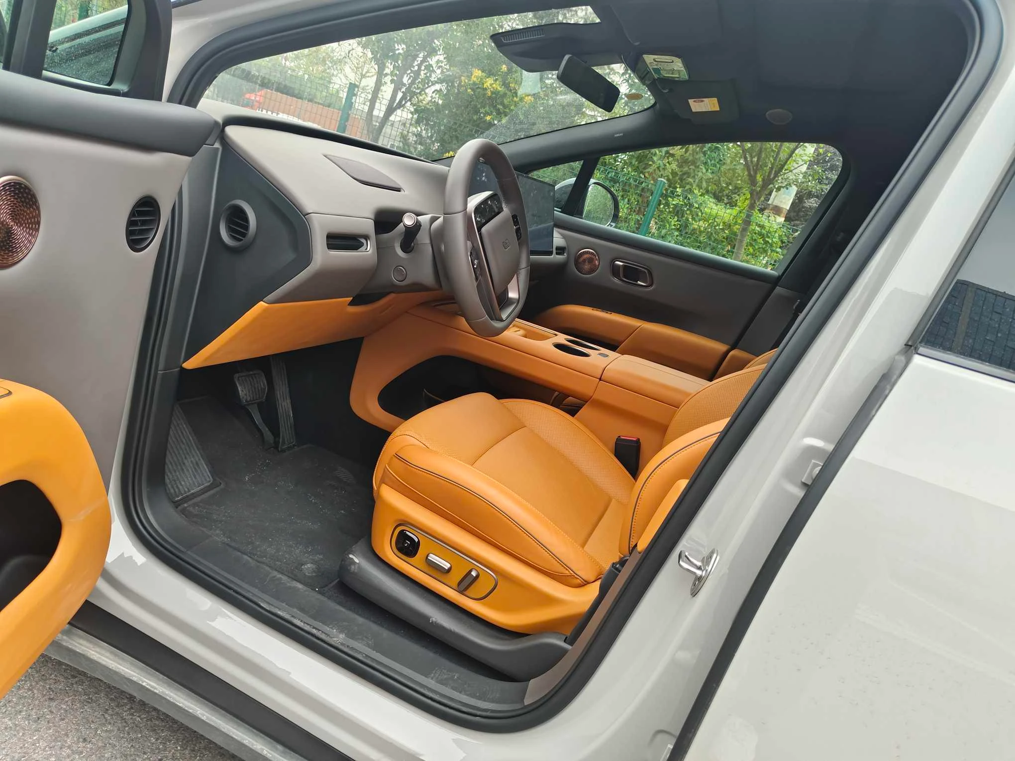 Li Auto ideal i8, 2025 — фото 4