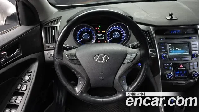 Hyundai Sonata, 2012 — фото 13