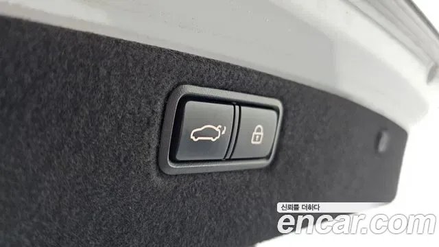 Genesis G80, 2017 — фото 17