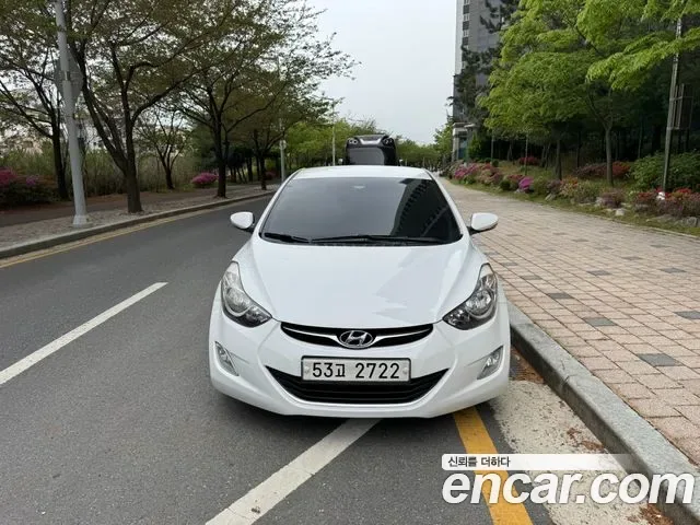 Hyundai Avante MD