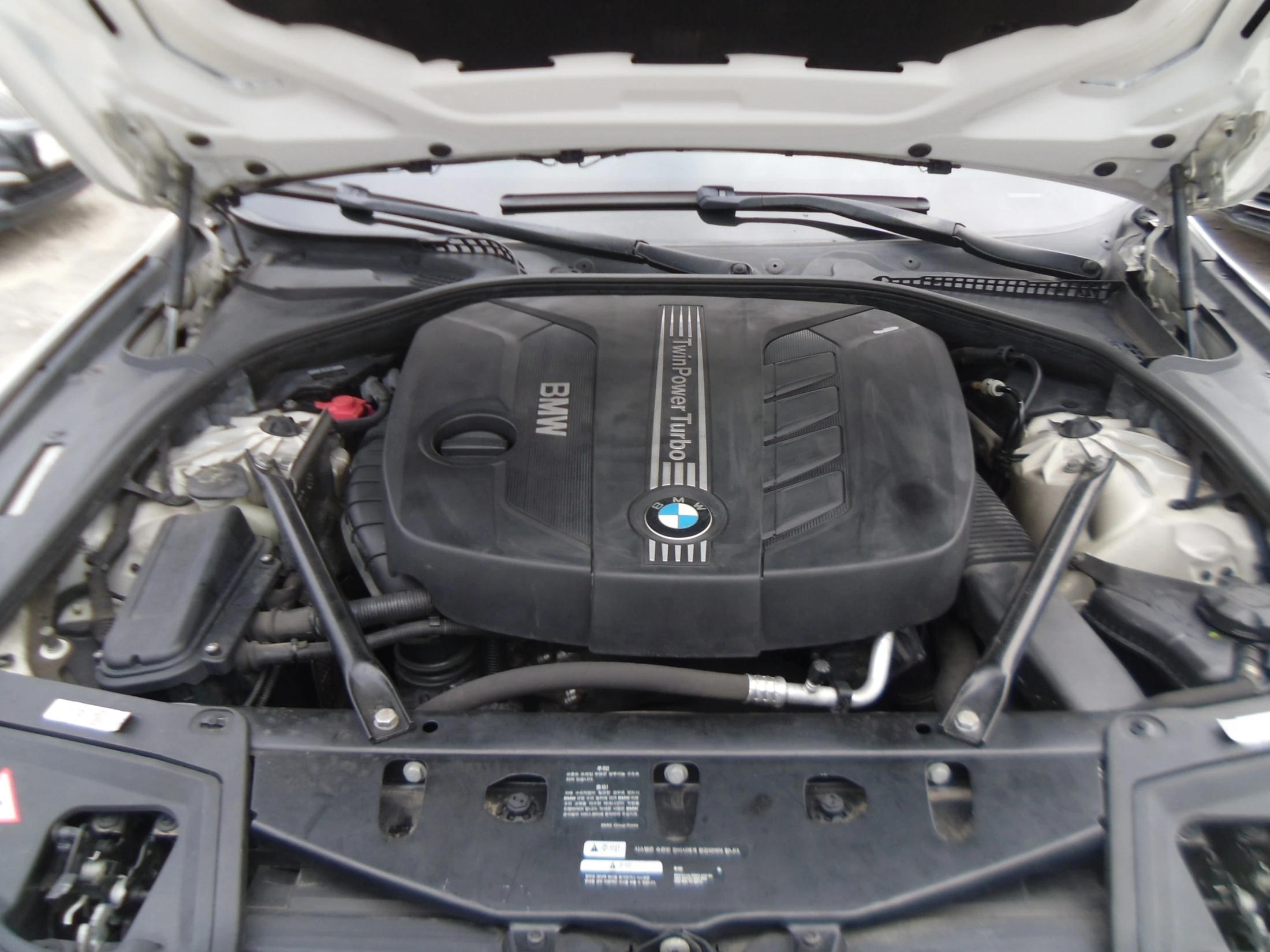 BMW 5-Series F10, 2013 — фото 17